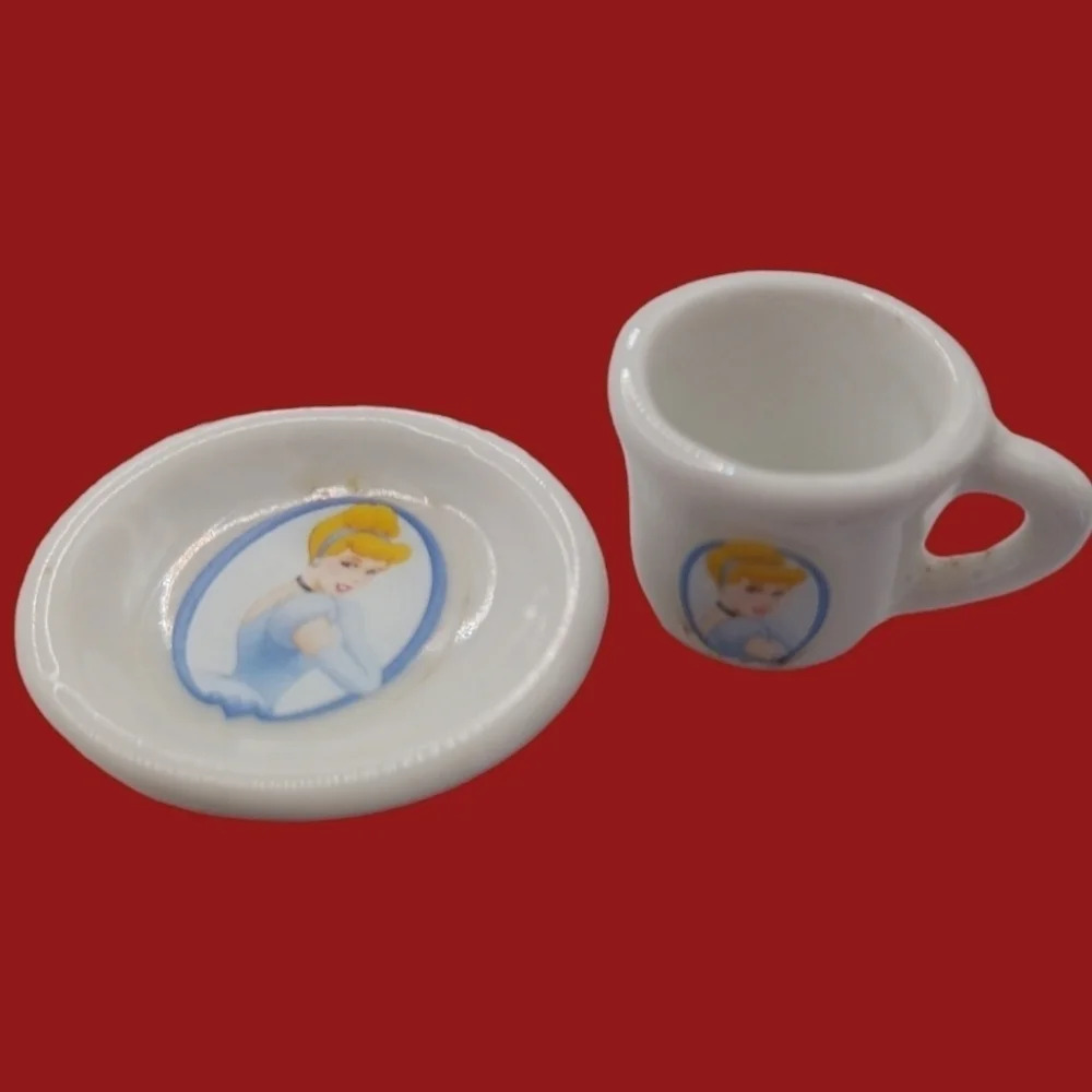 Disney princess tiny tea set 7pcs - Picture 6 of 11